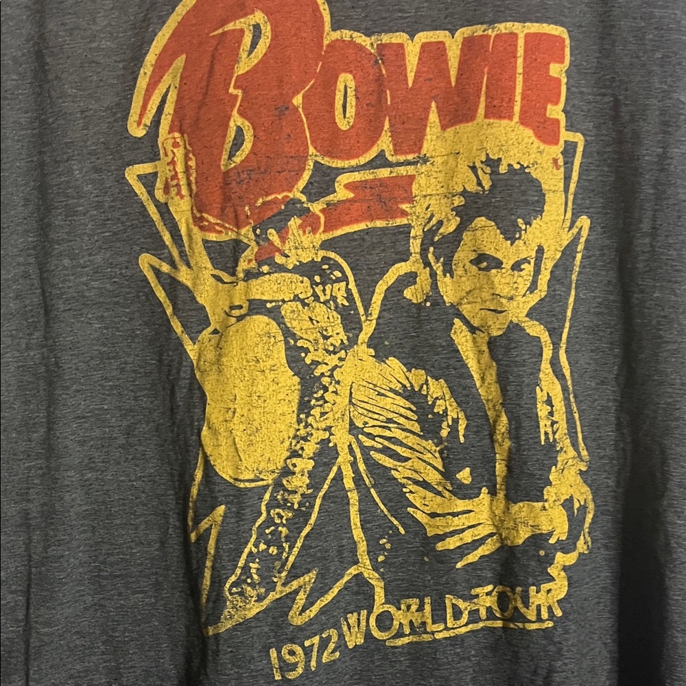 😄Unisex David Bowie graphic Tshirt large